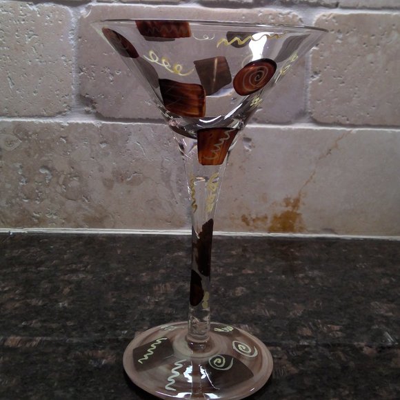 COPY - Lolita Chocolatini Recipe on Bottom Hand Painted Martini Glass - Picture 1 of 3
